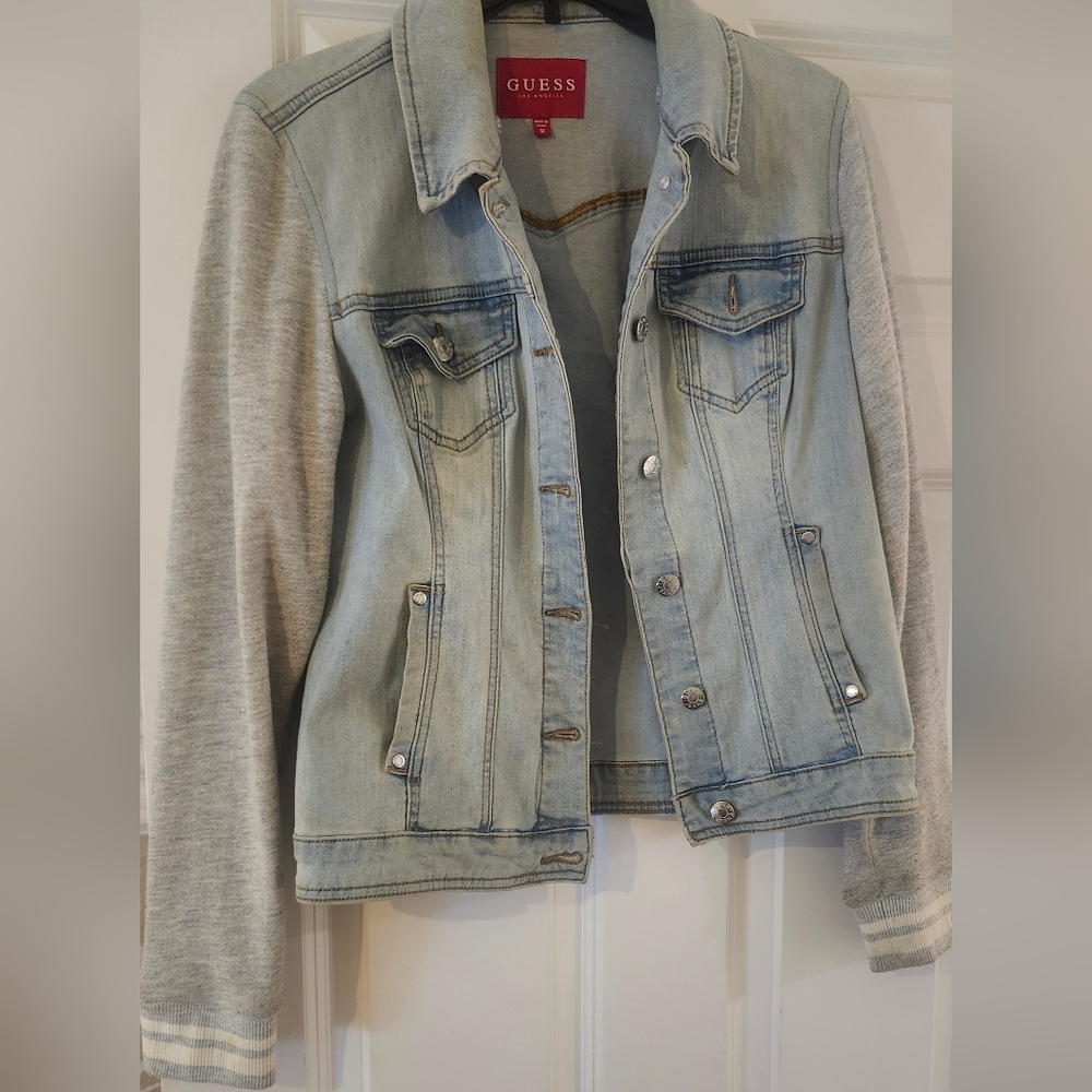 GUESS light Denim Jacket Gray Sleeves